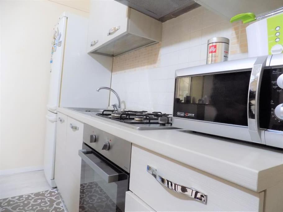 Appartamento Nel Cuore Di Napoli Luaran gambar